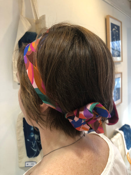 𝗡𝗢𝗨𝗩𝗘𝗔𝗨 HEADBAND Wax 〰️ 𝙊𝙣𝙙𝙪𝙡𝙖𝙩𝙞𝙤𝙣𝙨 𝙛𝙪𝙘𝙝𝙨𝙞𝙖 𝙚𝙩 𝙤𝙘𝙧𝙚 💕